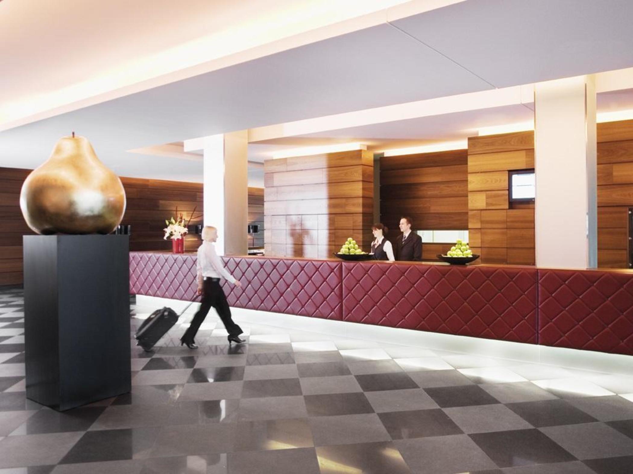 Moevenpick Hotel Stuttgart Airport Leinfelden-Echterdingen Esterno foto