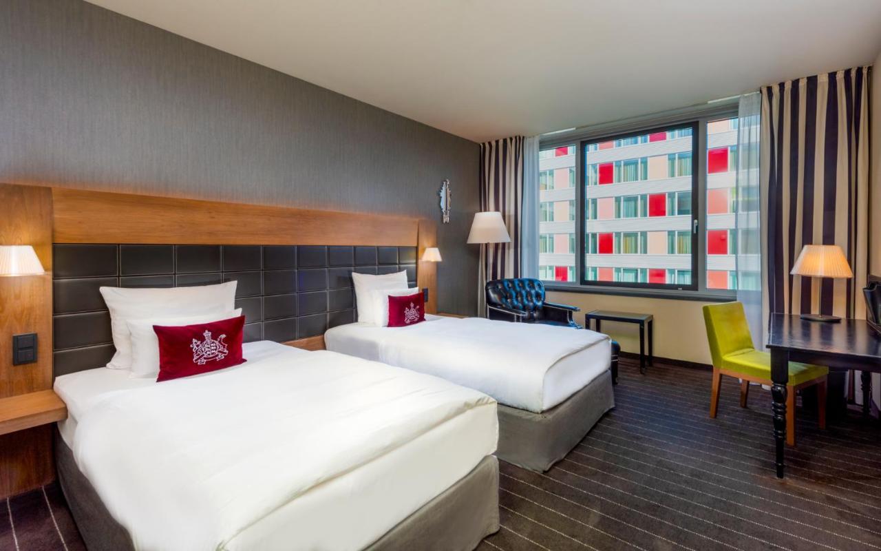 Moevenpick Hotel Stuttgart Airport Leinfelden-Echterdingen Esterno foto