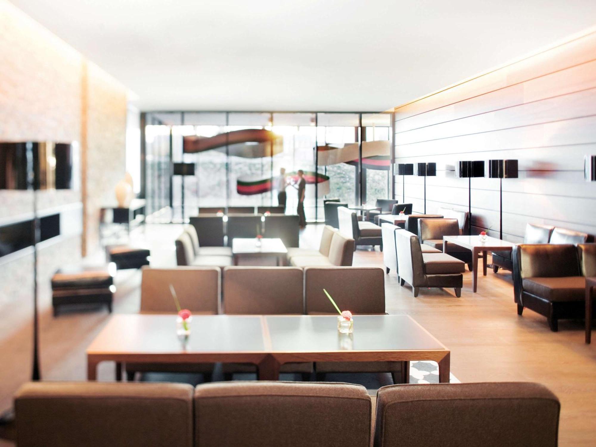 Moevenpick Hotel Stuttgart Airport Leinfelden-Echterdingen Esterno foto
