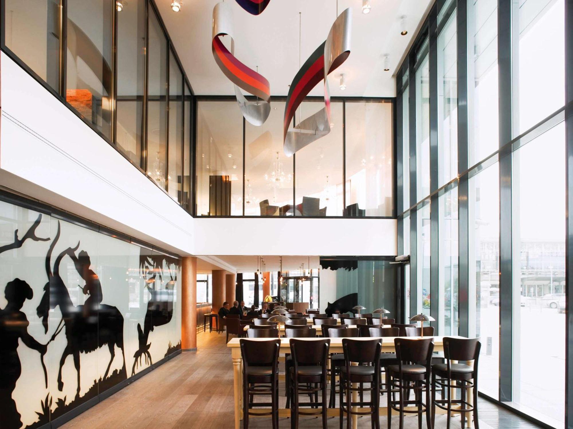 Moevenpick Hotel Stuttgart Airport Leinfelden-Echterdingen Esterno foto